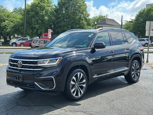 2022 Volkswagen Atlas 3.6L SEL Premium