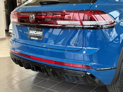 2025 Volkswagen Atlas Cross Sport 2.0T SEL