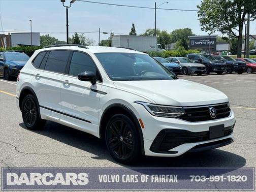 2022 Volkswagen Tiguan 2.0T SE R-Line Black