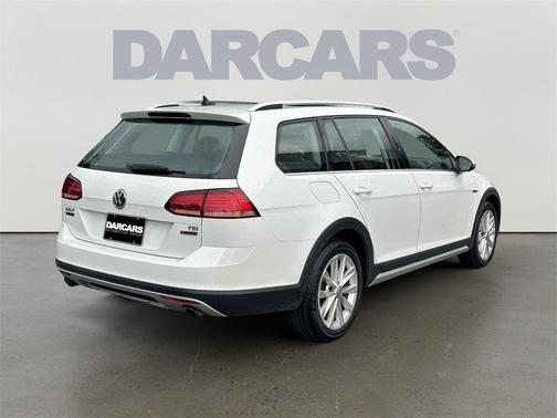 2018 Volkswagen Golf Alltrack TSI S