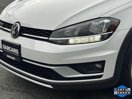 2018 Volkswagen Golf Alltrack TSI S