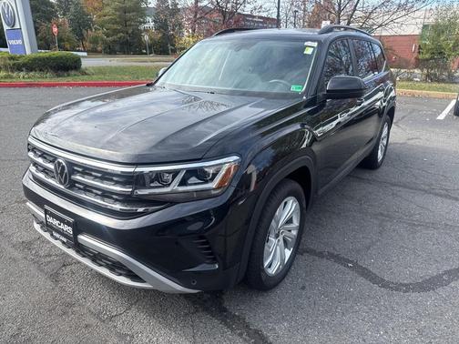 2023 Volkswagen Atlas 2.0T SE w/Technology