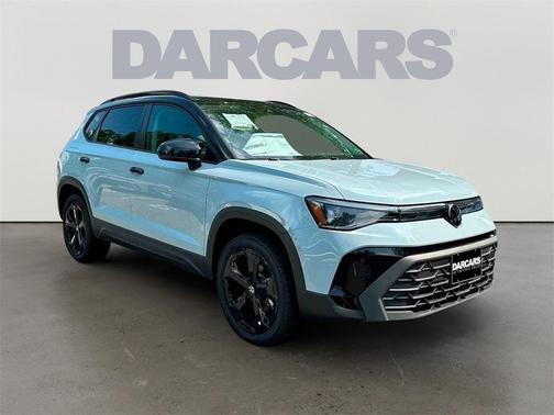 2025 Volkswagen Taos 1.5T SE Black