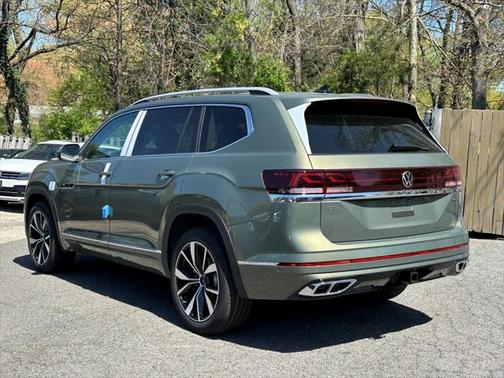 2025 Volkswagen Atlas 2.0T SEL Premium R-Line 4MOTION