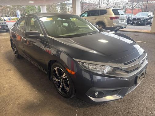 2018 Honda Civic Touring