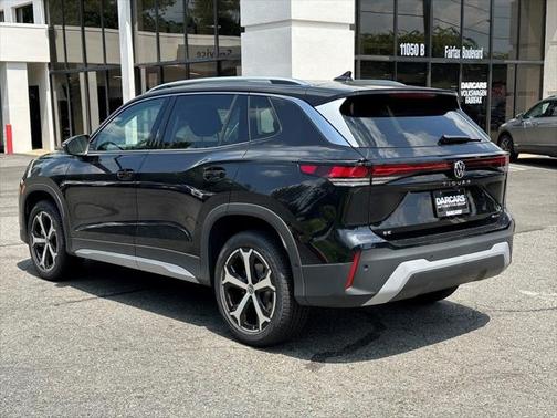 2025 Volkswagen Tiguan 2.0T SE 4MOTION