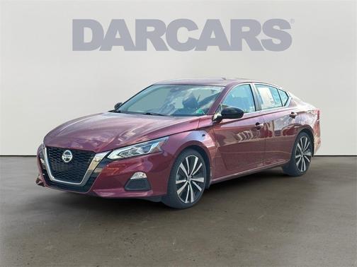 2022 Nissan Altima SR FWD