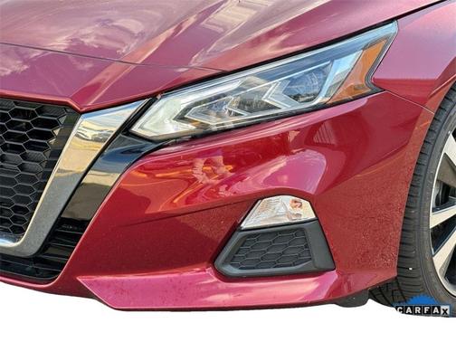2022 Nissan Altima SR FWD