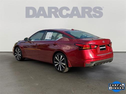 2022 Nissan Altima SR FWD