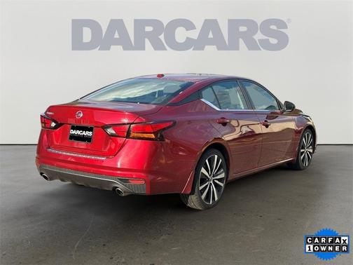 2022 Nissan Altima SR FWD