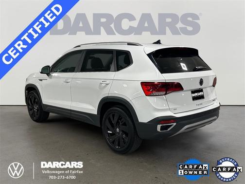 2024 Volkswagen Taos 1.5T SE