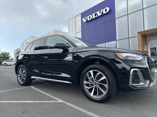 2023 Audi Q5 45 S line Premium Plus