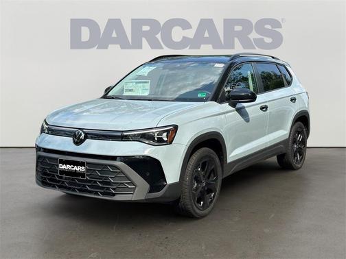 2025 Volkswagen Taos 1.5T SE Black