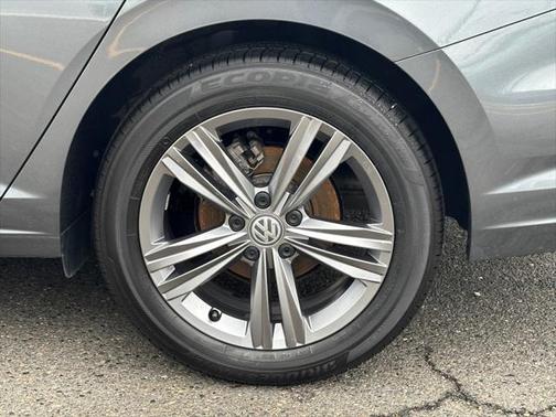 2019 Volkswagen Jetta 1.4T R-Line