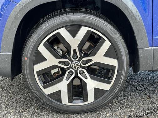 2023 Volkswagen Taos 1.5T SEL
