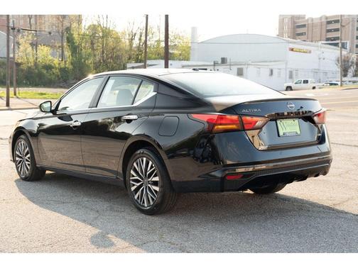 2025 Nissan Altima SV AWD