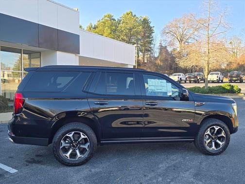 2026 GMC Yukon 4WD AT4