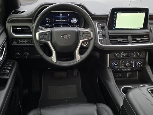 2023 Chevrolet Suburban 4WD Z71