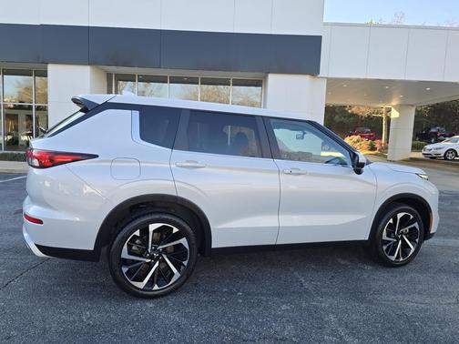 2024 Mitsubishi Outlander SE 2.5 S-AWC