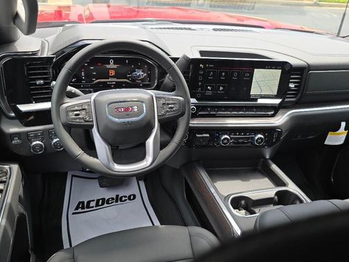 2025 GMC Sierra 2500 SLT