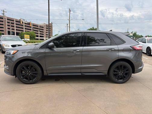 Carbonized Gray Metallic 2022 Ford Edge ST Line