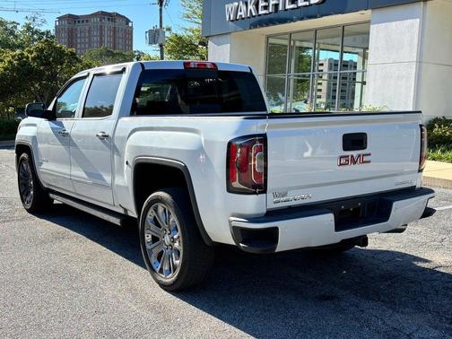 White Frost Tricoat 2018 GMC Sierra 1500 Denali