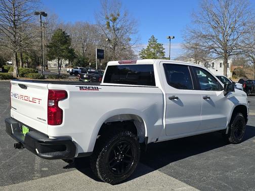 2023 Chevrolet Silverado 1500 Custom Trail Boss
