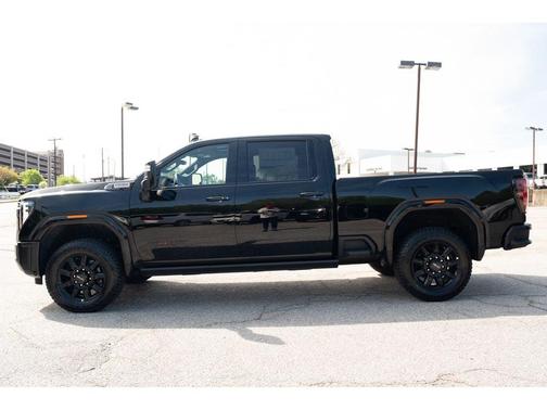 Onyx Black 2026 GMC Sierra 2500 AT4