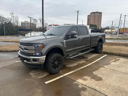2017 Ford F-350 Lariat