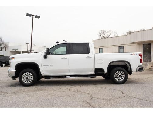 2025 Chevrolet Silverado 2500 LT