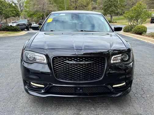2022 Chrysler 300 Touring