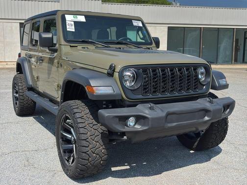 41 2025 Jeep Wrangler Sport