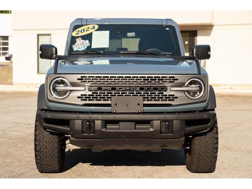 Azure Gray Metallic Tri-Coat 2024 Ford Bronco Badlands