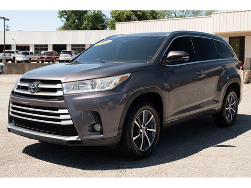 Predawn Gray Mica 2017 Toyota Highlander XLE