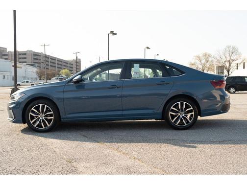 Monterey Blue 2025 Volkswagen Jetta 1.5T SE