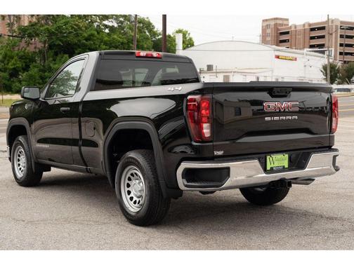 Onyx Black 2026 GMC Sierra 1500 Pro