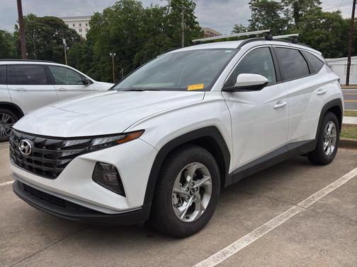 White Pearl 2024 Hyundai TUCSON SEL