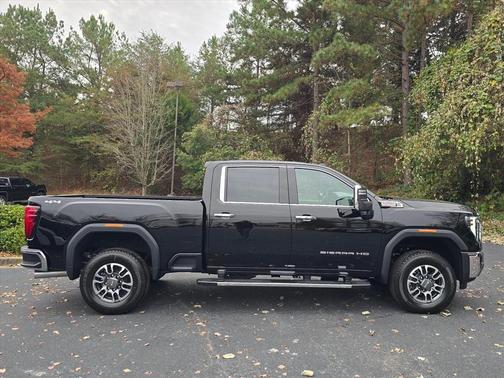 2026 GMC Sierra 2500 SLT