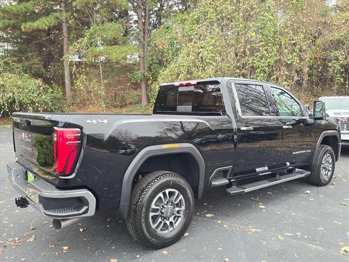 2026 GMC Sierra 2500 SLT