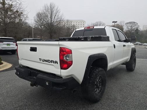 2014 Toyota Tundra SR5