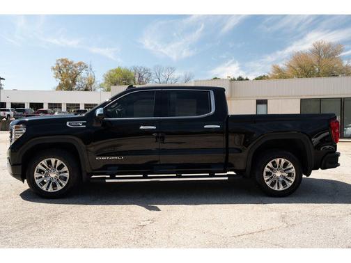 2025 GMC Sierra 1500 Denali