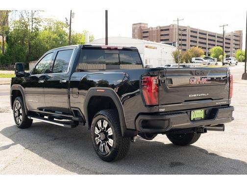 2026 GMC Sierra 3500 Denali