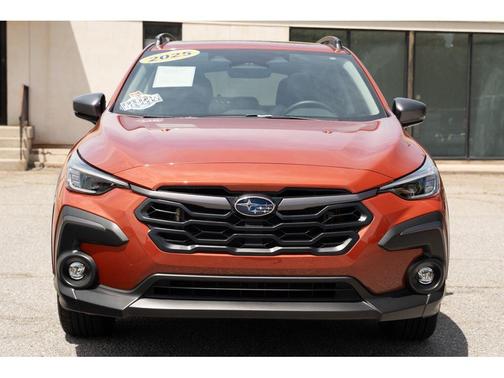 Sun Blaze Pearl 2025 Subaru Crosstrek Limited