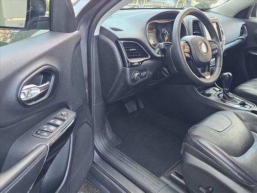 2023 Jeep Cherokee Altitude