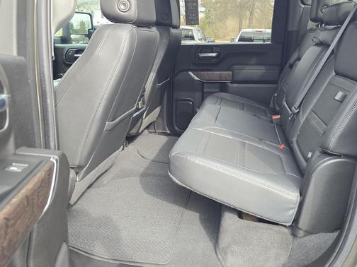 2022 GMC Sierra 2500 Denali