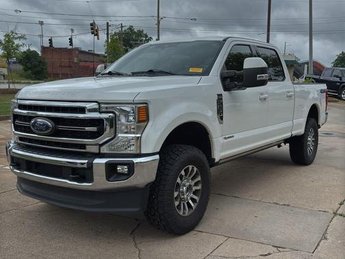 Star White Metallic Tri-Coat 2022 Ford F-250 Lariat