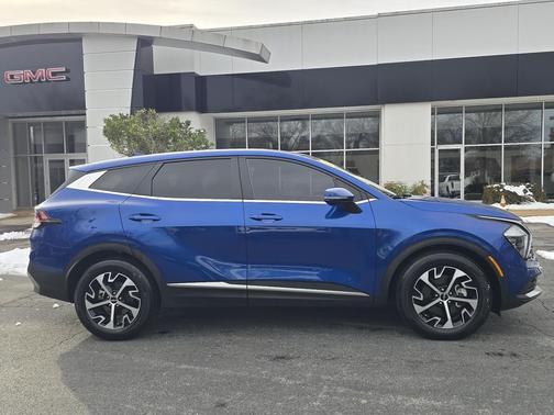 2023 Kia Sportage EX