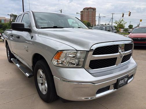 Black Clearcoat 2019 RAM 1500 Tradesman