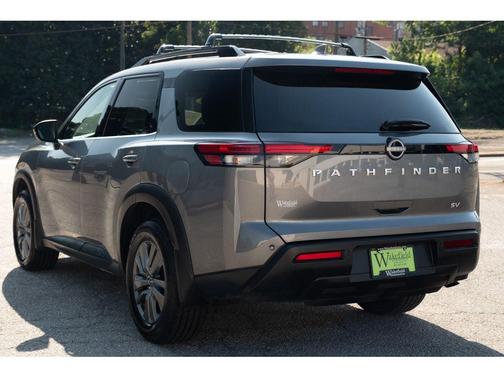 Gun Metallic 2024 Nissan Pathfinder SV FWD
