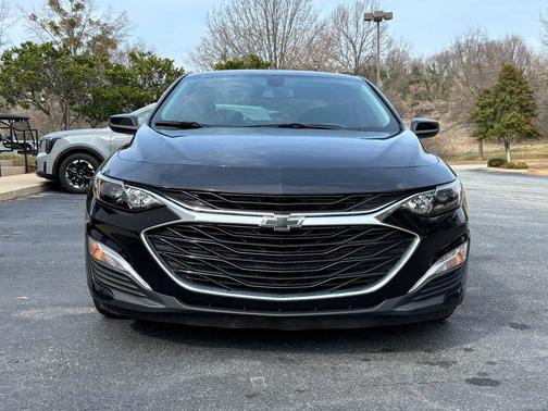 2022 Chevrolet Malibu FWD RS